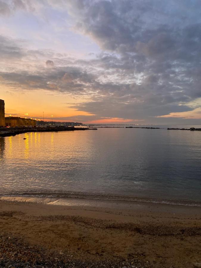 Вилла La Chicca Sul Mare Бари Экстерьер фото