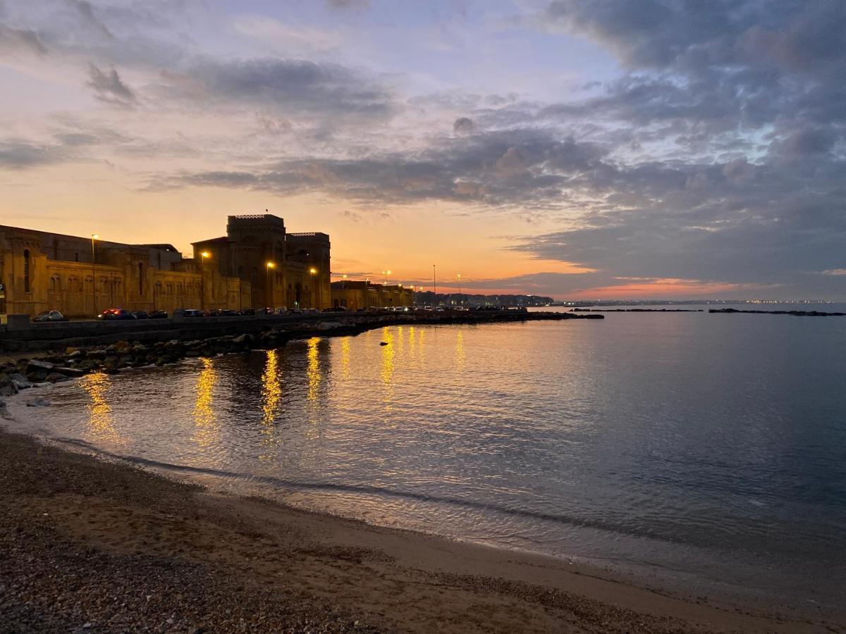 Вилла La Chicca Sul Mare Бари Экстерьер фото
